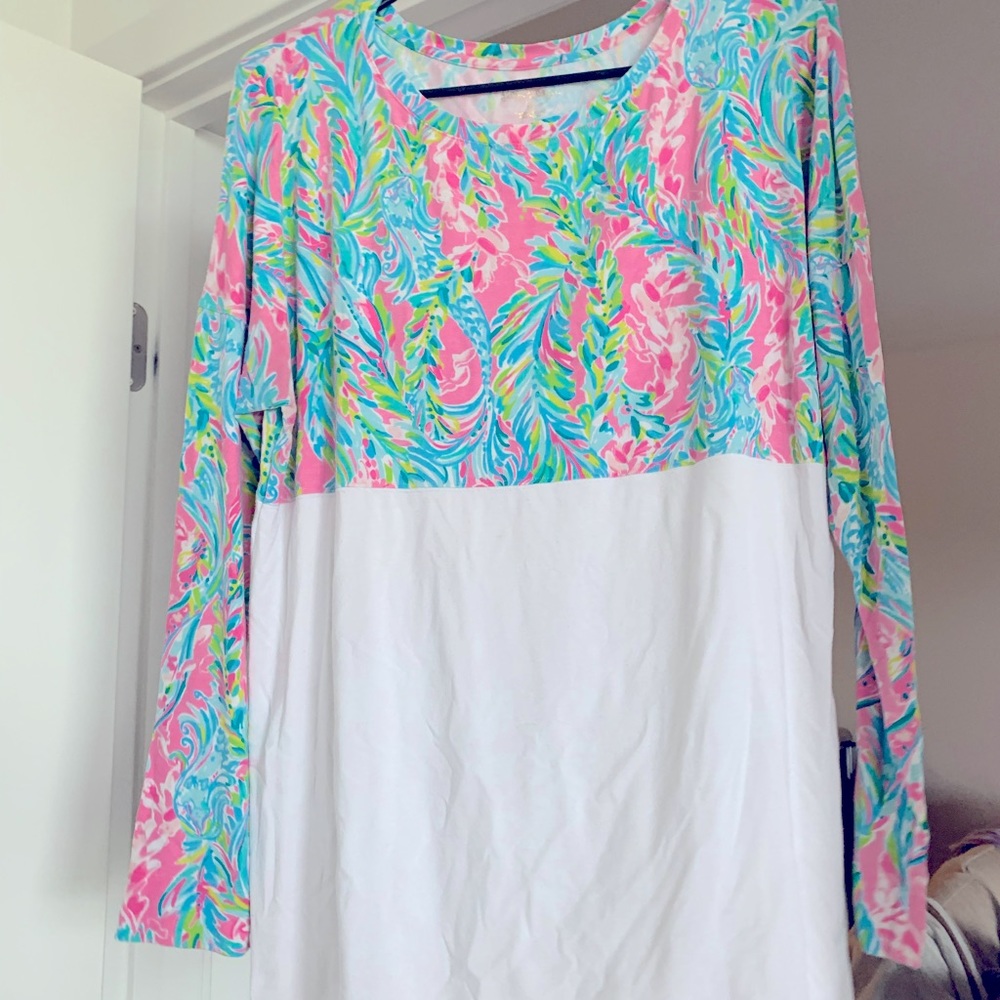 lilly top